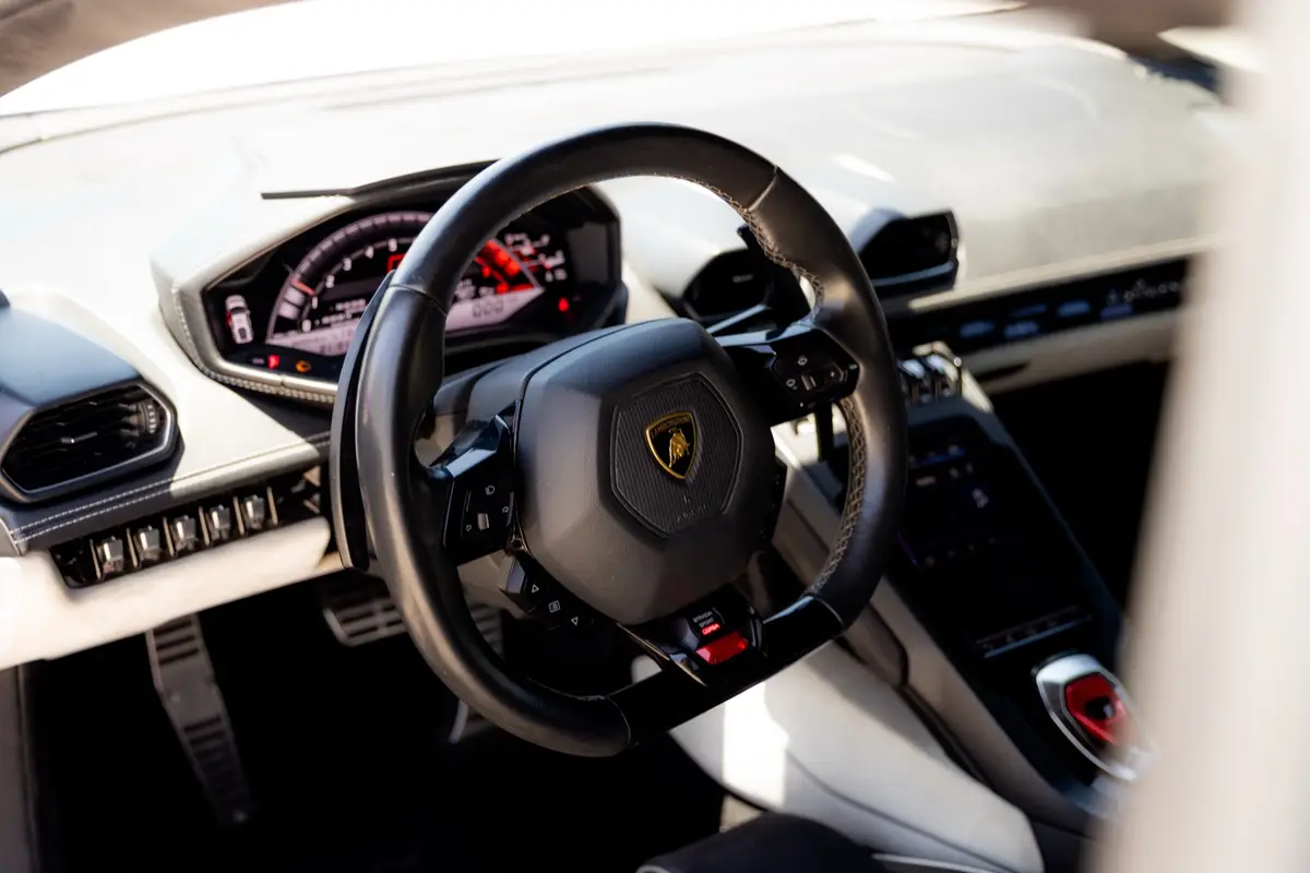 Huracan EVO — photo 5
