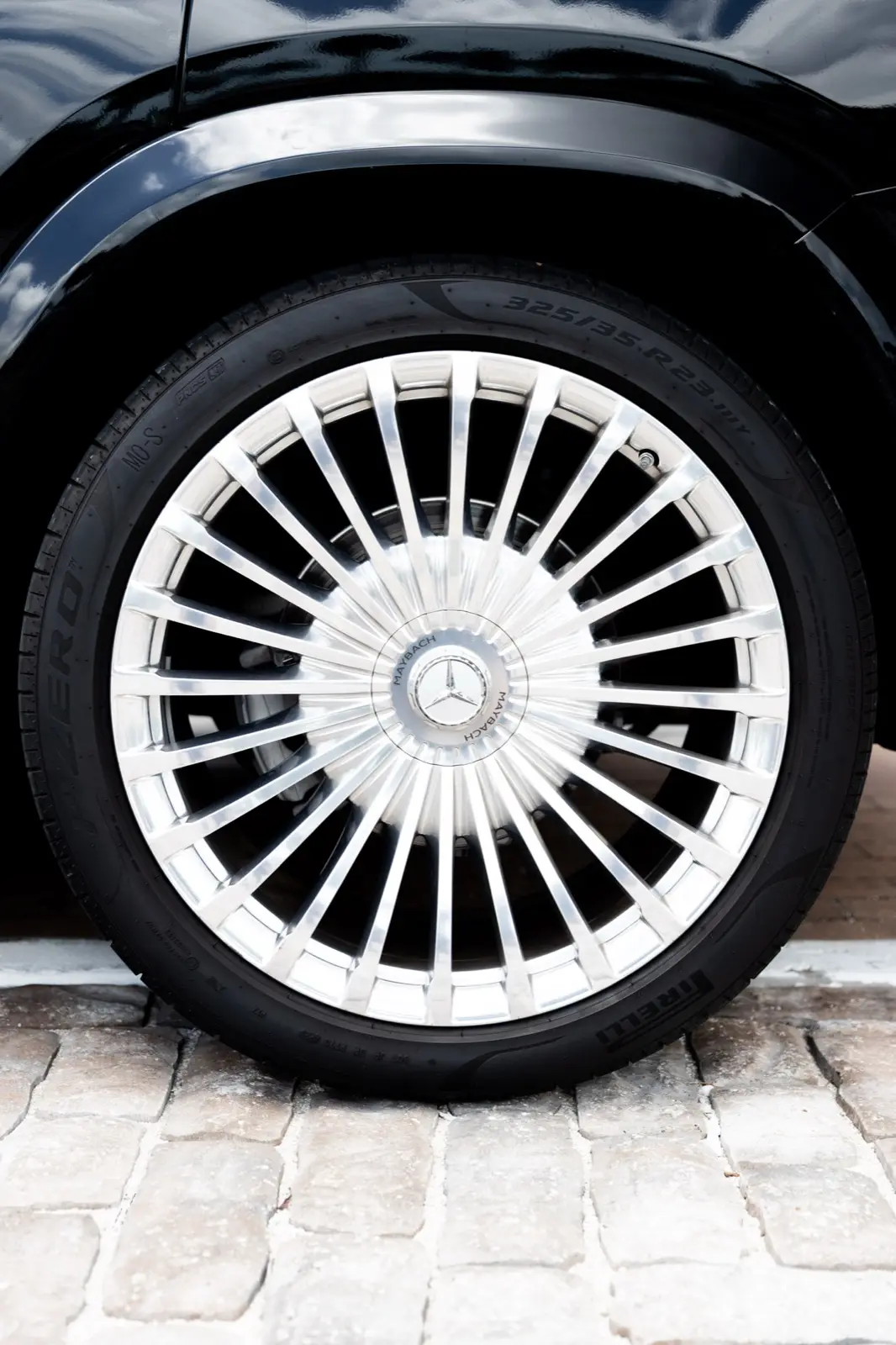 GLS 600 Maybach — photo 9